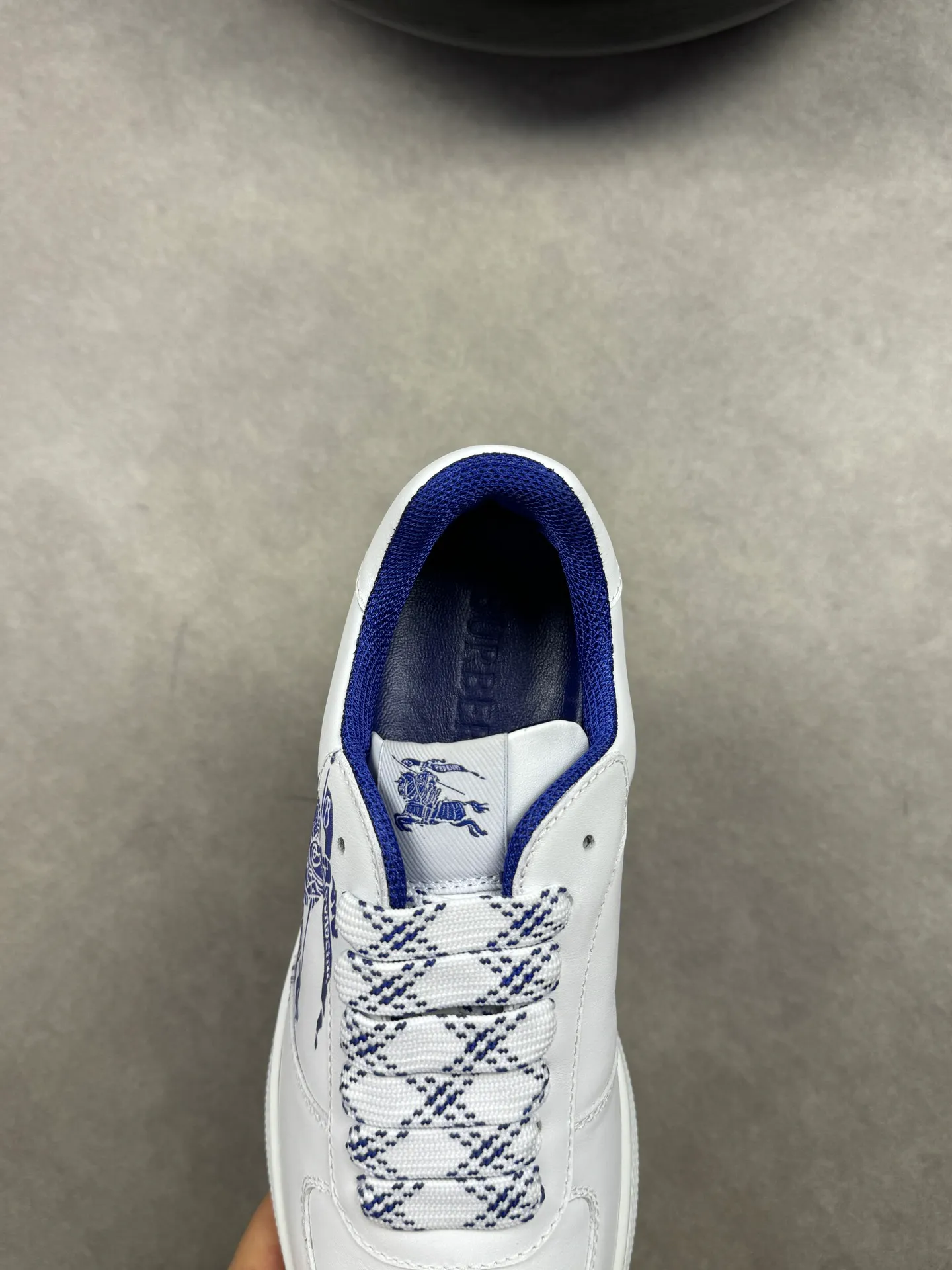 p420💰Men's shoes [BURBERRY] Burberry - High-end quality original order 🔍🔍🔍 - Upper: imported 🔝 Napa calfskin, 3D color printed brand totem on shoe body, tongue brand cloth label, heel air-pressure brand totem - Inner: canvas lining, feet; water-dyed cowhide - Outsole: ultra-light TPR rubber; two-color molded outsole -Ultra-high quality control and fine workmanship: outstanding (high-end, extravagance, grade) -Size: 38-44 (45, 46, can be customized)